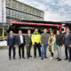 Die Gewinner aus Deutschland, Polen und Tschechien mit CEO Roland Hartwig (links im Bild), Werksleiter Hanzing, Philipp Kluge (dritter von links) und CFO Michael Hummelbrunner (rechts im Bild).